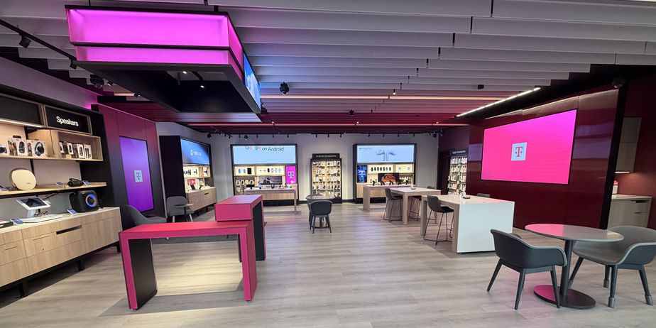  Interior photo of T-Mobile Store at White Plains Rd & Story Ave, Bronx, NY 