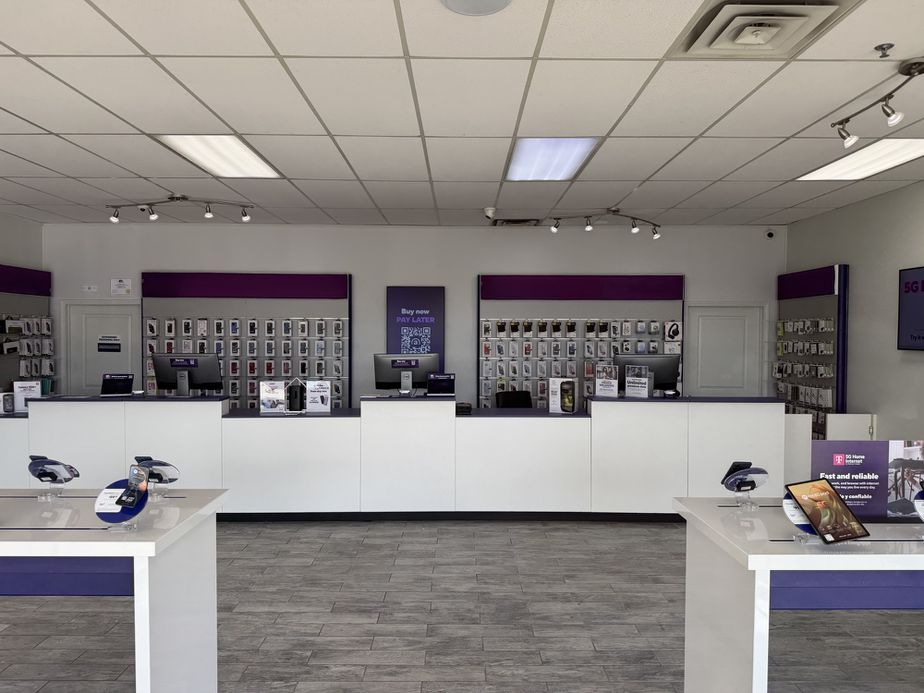 Metro by T-Mobile 27445 Michigan Ave - 27445 Michigan Ave 