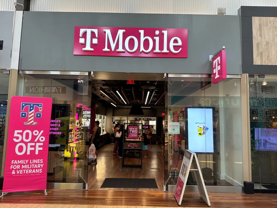 Exterior photo of T-Mobile Store at Gurnee Mills - Entrance E, Gurnee, IL