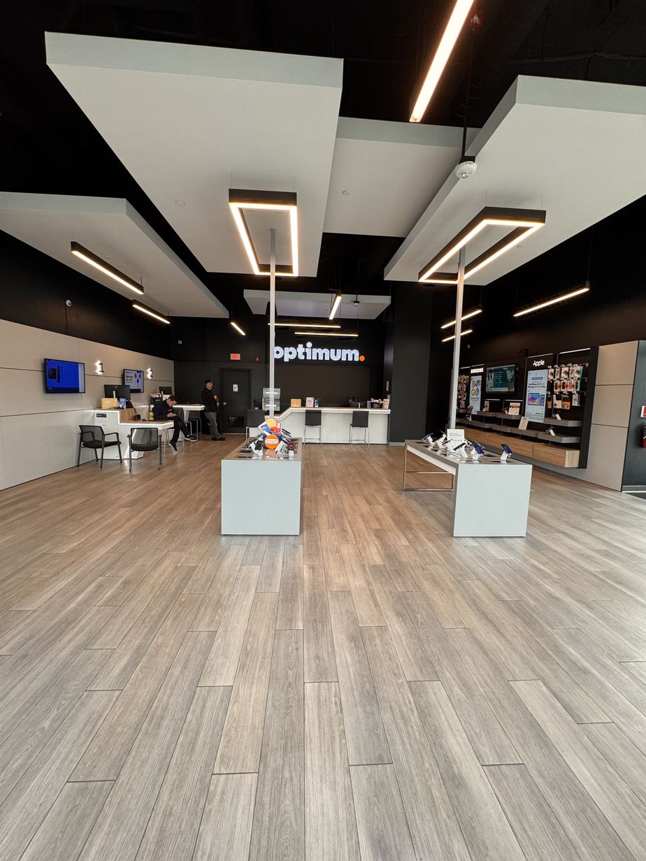  Flagstaff-Uncommon 8571 Inside Store.jpg 