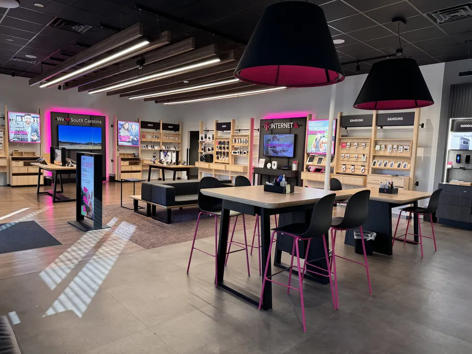 Interior photo of T-Mobile Store at W Evans St & David H Mcleod Blvd, Florence, SC 