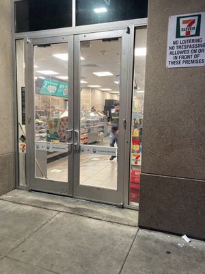 Image gallery for 7-Eleven